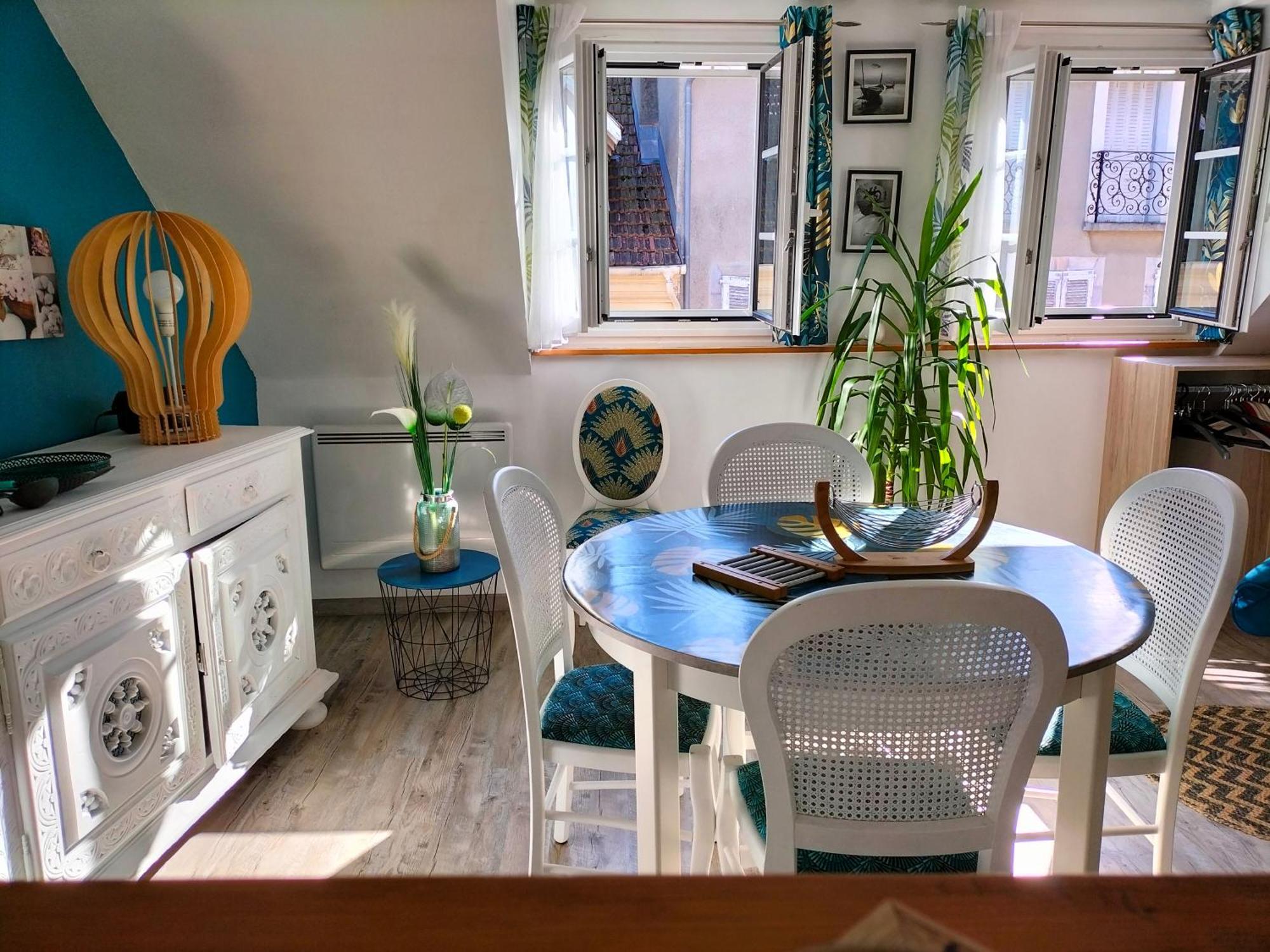 Coeur de ville, loft 3 étoiles lumineux au pied des Pyrénées Bagnères-de-Bigorre Exterior foto