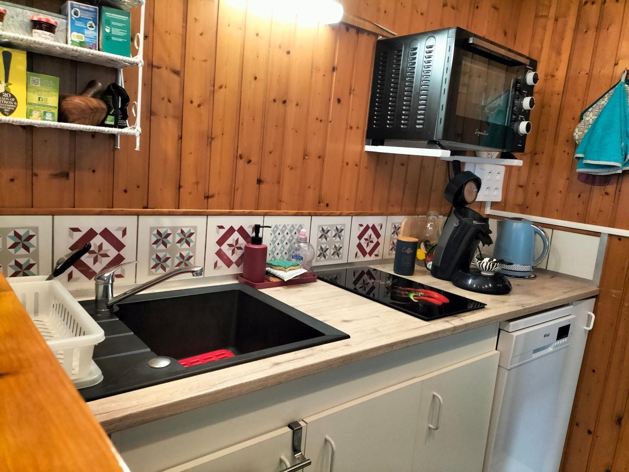 Coeur de ville, loft 3 étoiles lumineux au pied des Pyrénées Bagnères-de-Bigorre Exterior foto