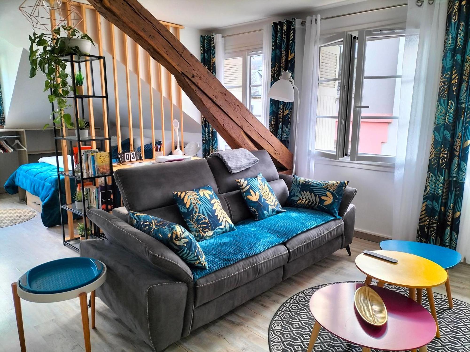 Coeur de ville, loft 3 étoiles lumineux au pied des Pyrénées Bagnères-de-Bigorre Exterior foto